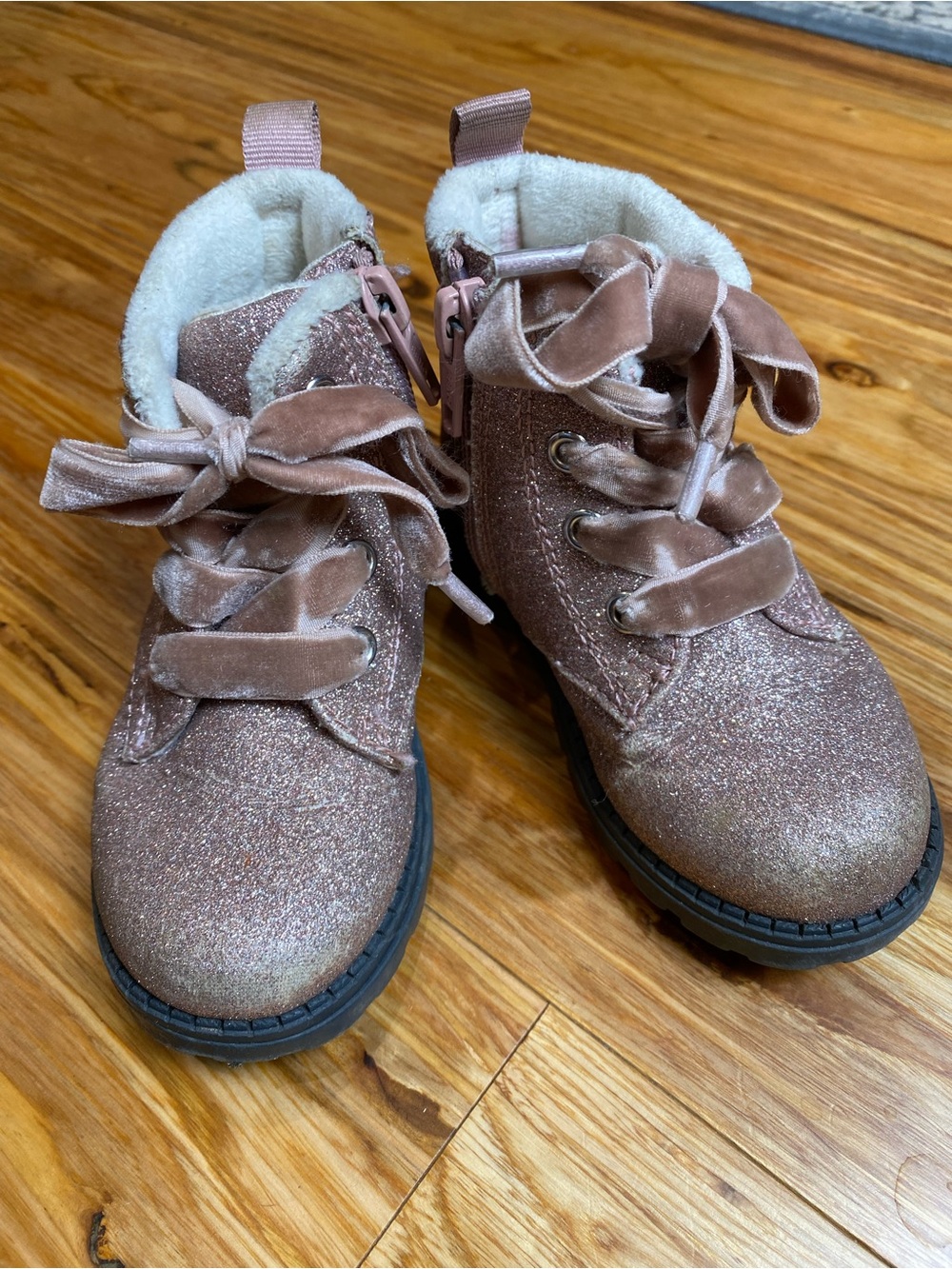 H&M Rose Gold Glitter Velvet Lace-Up Kids Ankle Boots